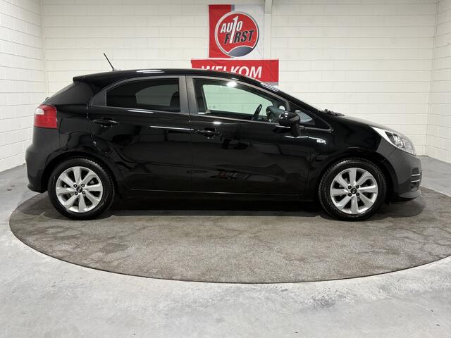 KIA RIO 1.2 CVVT DynamicLine, Volledig dealer onderhouden, Achteruitrijcamera, Cruise, Climate control, Lichtmetaal all season, Navigatie, Blue tooth