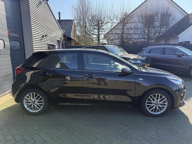 KIA RIO 1.0 TGDI ComfortPlusLine Navigator | Navigatie | Camera | DAB | Lichtmetalen Velgen |
