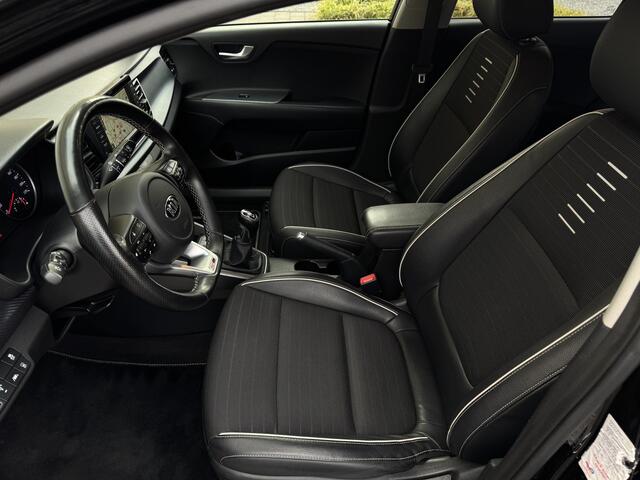 KIA RIO 1.0 T-GDI 100pk GT-Line Navi Leder Carplay Camera Keyless Stuur en StoelVerwaming DAB Clima 17" Pdc GT