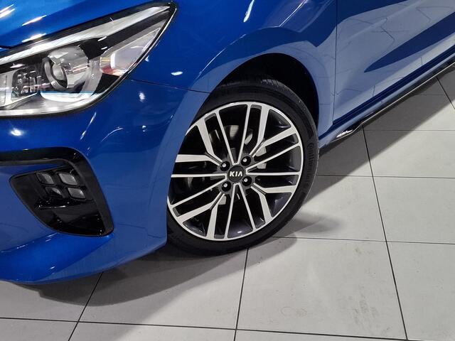 KIA RIO 1.0 T-GDi MHEV GT-Line Stoel en stuur verwarming, Apple Carplay/Android Auto, Navigatie, Camera.
