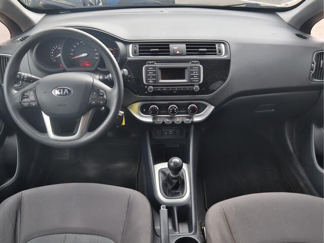KIA RIO 1.2 CVVT ComfortLine | Airco | Radio-cd/mp3 speler | Trekhaak | Tot 10jr. Kia-Garantie |