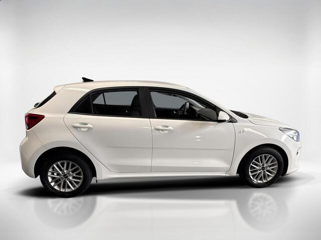 KIA RIO 1.0 TGDI DynamicLine | CarPlay | Cruise | Camera |