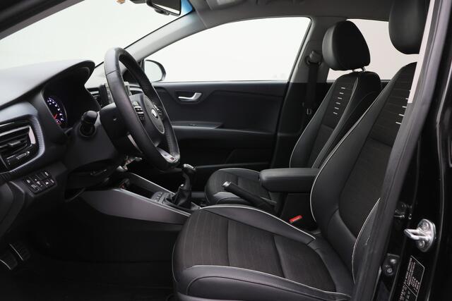 KIA RIO 1.0 TGDI GT-Line Camera, Apple CarPlay, KeyLess, Leder/Stof, Navi, PDC, 17"