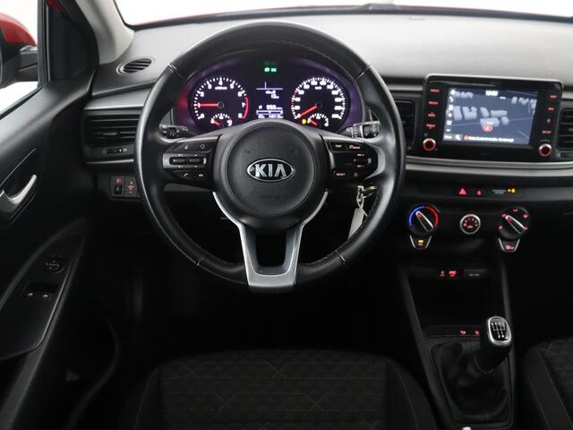 KIA RIO 1.0 TGDI DynamicLine | Carplay | Camera | Full LED | Cruise control | Navigatie | Lichtmetaal 15 '' | Full LED | DAB |