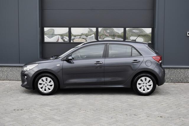 KIA RIO 1.0 TGDI ComfortPlusLine Navigator Carplay - Cruise - Clima