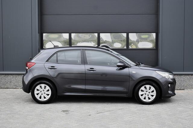 KIA RIO 1.0 TGDI ComfortPlusLine Navigator Carplay - Cruise - Clima