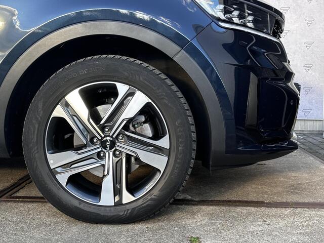 KIA SORENTO 1.6 T-GDI Hybrid DynamicPlusLine Automaat | Panoramdak | Leder | Camera | Navi | Stuur/Stoelverwarming | Clima | 19" Velgen | Apple CarPlay/Android Auto | Key-Less | PDC | Cruise | LED |
