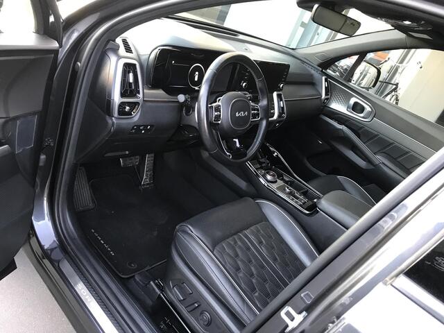 KIA SORENTO 1.6 T-GDI Plug-in Hybrid 4WD ExecutiveLine 5p. Kia Sorento 1.6 T-GDI Plug-in Hybrid 4WD ComfortLine 5p.