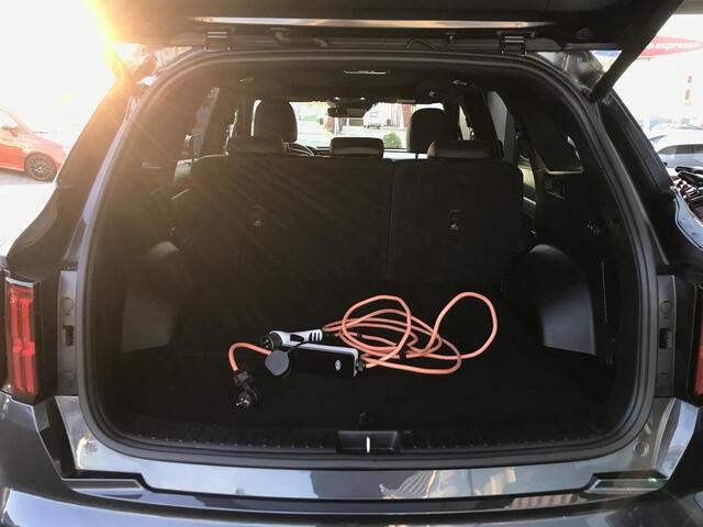 KIA SORENTO 1.6 T-GDI Plug-in Hybrid 4WD ExecutiveLine 5p. Kia Sorento 1.6 T-GDI Plug-in Hybrid 4WD ComfortLine 5p.