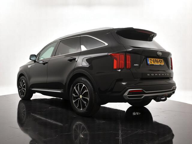 KIA SORENTO 1.6 T-GDI Plug-in Hybrid 4WD Edition 7-persoons - Navigatie - Lederen bekleding - Stoelverwarming - Trekhaak - Fabrieksgarantie tot 10-2028