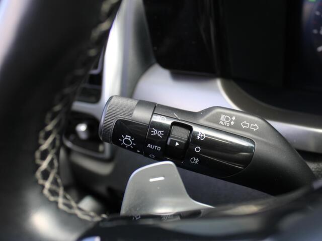 KIA SORENTO 1.6 T-GDI Plug-in Hybrid 4WD DynamicPlusLine 7p. | Navi | 19" LM | Trekhaak | 7 zitter | Bose audio | Camera | PDC | Cruise |
