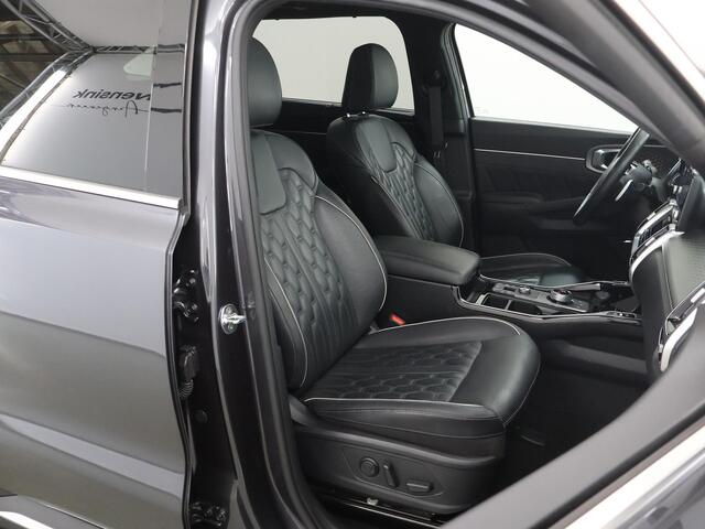 KIA SORENTO 1.6 T-GDI Plug-in Hybrid 4WD ExecutiveLine 5p. | Nappa lederen bekleding | Panoramadak | Stoelventilatie | 360° camera | Dodehoekcamera |