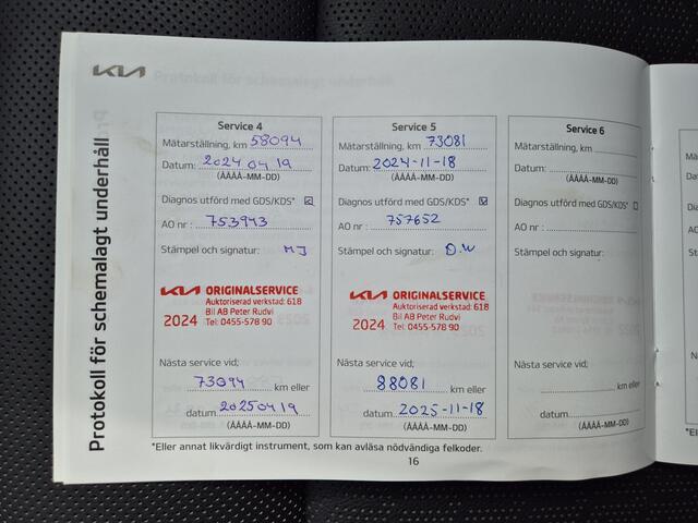 KIA SORENTO 1.6 T-GDI Plug-in Hybrid 4WD DynamicPlusLine 7p. / 7 Persoons / Fabrieksgarantie 31-01-2029 / Automaat / Trekhaak afneembaar / Trekgewicht 1450 kg / Bose Audio Systeem / Stuur-, en Stoelverwarming / Adaptief CC / Elektrische achterklep / Achteruitrijcame