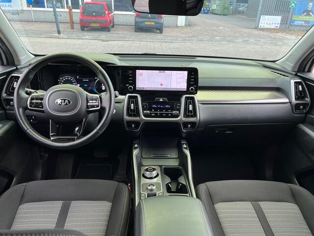 KIA SORENTO 1.6 T-GDI Plug-in Hybrid/4WD/7-pers./Adaptive/Matrix-Led/Camera/Virtual/19"