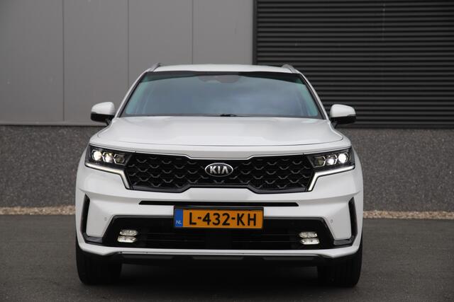 KIA SORENTO 1.6 T-GDI Plug-in Hybrid/4WD/7-pers./Adaptive/Matrix-Led/Camera/Virtual/19"