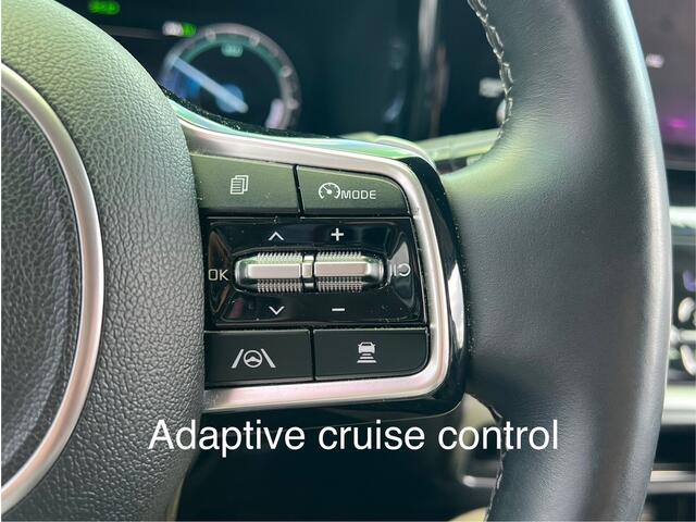 KIA SORENTO 1.6 T-GDI Plug-in Hybrid/4WD/7-pers./Adaptive/Matrix-Led/Camera/Virtual/19"
