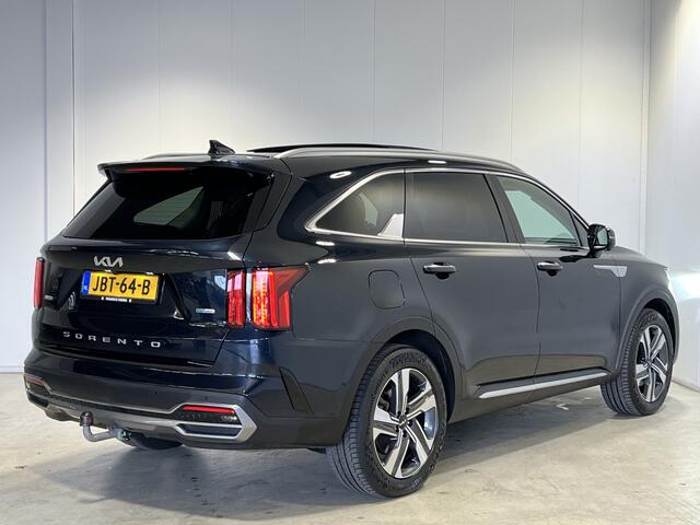 KIA SORENTO 1.6 T-GDI Plug-in Hybrid 4WD ExecutiveLine 7p. | Navigatie/Android/Apple Carplay | 7 Persoons | LM Velgen 19" | Voorstoelen/Achterbank/Stuur Verwarmd | Elektrisch Glazen Panoramadak |