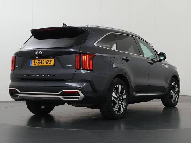 KIA SORENTO 1.6 T-GDI Plug-in Hybrid 4WD ExecutiveLine 7p. | Nappa lederen bekleding | Panoramadak | Stoelventilatie | 360° camera | Dodehoekcamera |