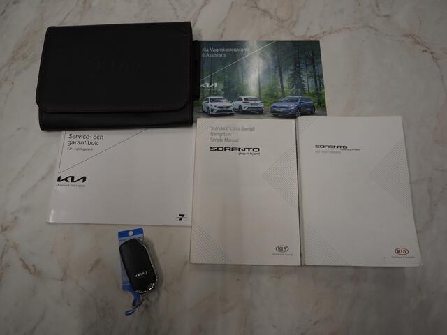 KIA SORENTO 1.6 T-GDI Plug-in Hybrid 4WD 7p. | Camera | Adaptive Cruise | Trekhaak | Keyless | Dodehoekdetectie | Carplay