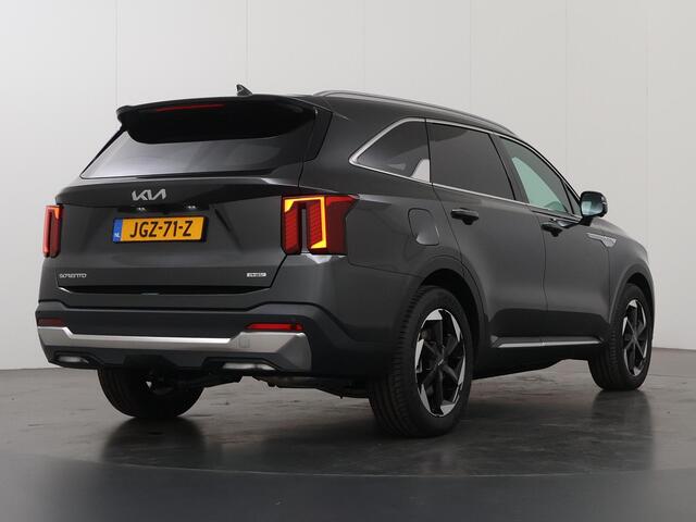 KIA SORENTO 1.6 T-GDi Plug-in Hybrid 4WD ExecutiveLine 7p. | Panoramaschuifdak | 360 Camera | Stoelventilatie | Head-up display | Keyless | Dodehoekcamera | Bose Premium Sound |