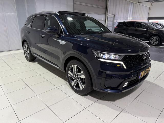 KIA SORENTO 1.6 T-GDI Hybrid 2WD ExecutiveLine 7p. Schuif kantel dak, Stoel en stuur verwarming, Stoel verkoeling, Apple Carplay/Android Auto,
