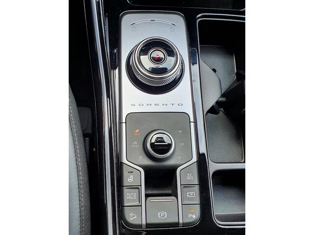 KIA SORENTO 1.6 T-GDI Plug-in Hybrid 4WD ExecutiveLine 7p. Navigatie, Leder, Climate Control, Cruise Control, Afn.Trekhaak, 360 Camera, Adaptive Cruise Control