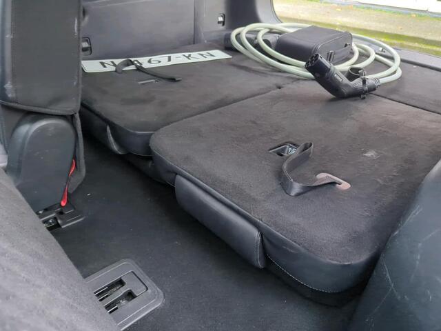 KIA SORENTO 1.6 T-GDI Plug-in Hybrid 4WD ExecutiveLine 7p. NL-AUTO | LEDER | CAMERA | TREKHAAK | PANODAK