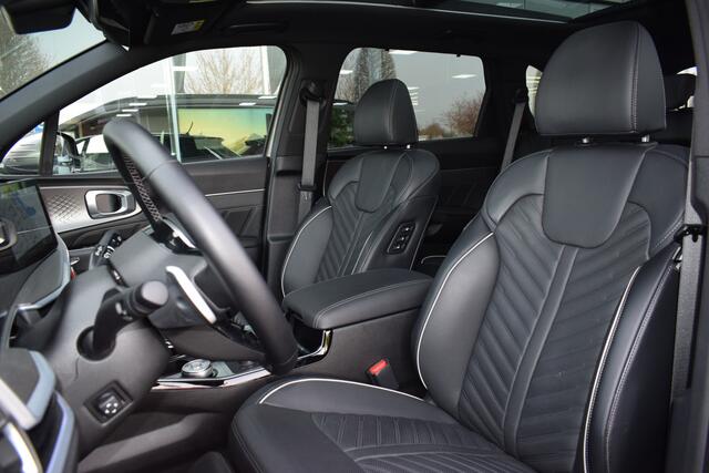 KIA SORENTO 1.6 T-GDi Plug-in Hybrid 4WD ExecutiveLine 7 Persoons | Leder | Panoramadak | 360-Camera | 19"LMV | Tot 10jr. Kia-Garantie