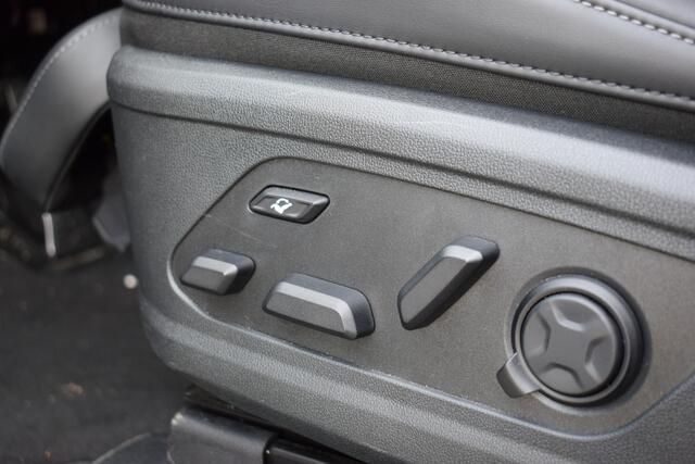 KIA SORENTO 1.6 T-GDi Plug-in Hybrid 4WD ExecutiveLine 7 Persoons | Leder | Panoramadak | 360-Camera | 19"LMV | Tot 10jr. Kia-Garantie