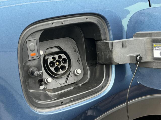 KIA SORENTO 1.6 T-GDI Plug-in Hybrid 4WD ExecutiveLine 5p. / 7 jaar Fabrieksgarantie / Dealer Onderhouden / PHEV / 265Pk / HUD / Adaptieve Cruise / 360 Camera / Luxe Lederen Bekleding / Elektrisch Verstelbare Stoelen + Memory / Stoel Verwarming / Stoel Ventilatie / A