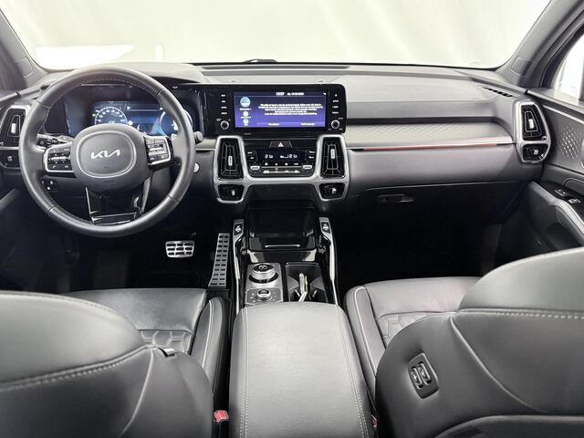 KIA SORENTO 1.6 T-GDI Plug-in Hybrid 4WD ExecutiveLine 7p. | Panoramaschuifdak | 360 Camera | Stoelventilatie | Head-up display | Keyless | Dodehoekcamera | Bose Premium Sound |