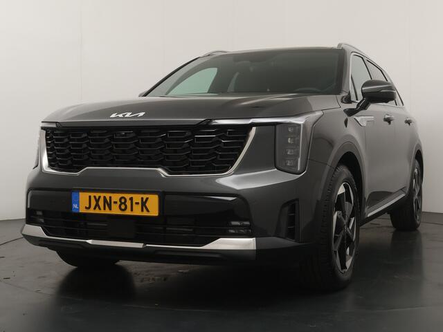KIA SORENTO 1.6 T-GDi Plug-in Hybrid 4WD ExecutiveLine 7 Persoons - Schuif-/kanteldak - Stoelverwarming-/ventilatie - Memory Seats - Navigatie - Fabrieksgarantie tot 02-2033