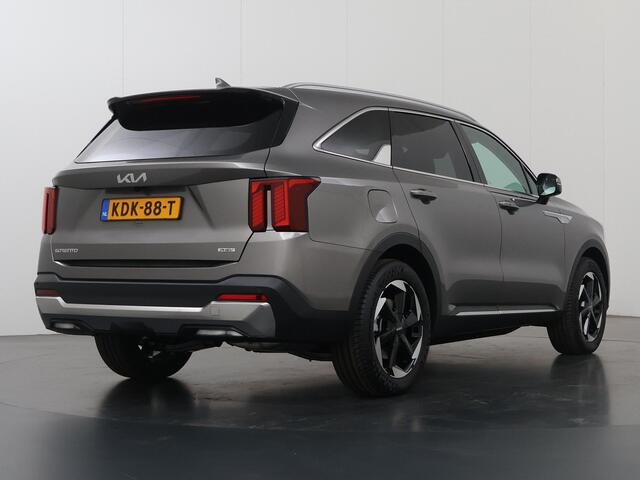 KIA SORENTO 1.6 T-GDi Plug-in Hybrid 4WD DynamicPlusLine 7p. | Panoramadak | Bose®Premium Sound | Dodehoekassistentie | Stoelverwarming |