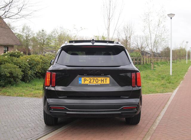 KIA SORENTO 1.6 T-GDI Plug-in Hybrid 4WD DynamicPlusLine 7p. | Panoramadak | Camera | Apple Carplay | Cruise Control | BOSE |