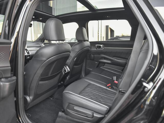 KIA SORENTO 1.6 T-GDI Plug-in Hybrid 4WD ExecutiveLine 5p. Leer Panoramadak Camera Adaptive cruise control Navi