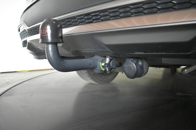 KIA SORENTO 1.6 T-GDI Hybrid Executive 7pers Trekhaak Panodak Vol Leder Camera EL aKlep