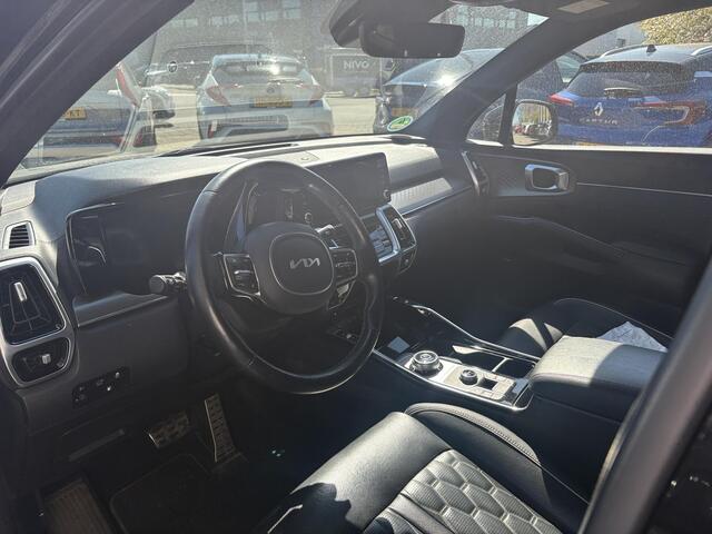 KIA SORENTO 1.6 T-GDI Plug-in Hybrid 4WD ExecutiveLine 5p. | Panoramadak | Afneembare trekhaak | Stoelverwarming/ventilatie | ACC | Memory Seats |