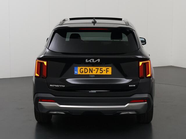 KIA SORENTO 1.6 T-GDi Plug-in Hybrid 4WD ExecutiveLine 7p. | Panoramaschuifdak | 360 Camera | Stoelventilatie | Head-up display | Keyless | Dodehoekcamera | Bose Premium Sound |