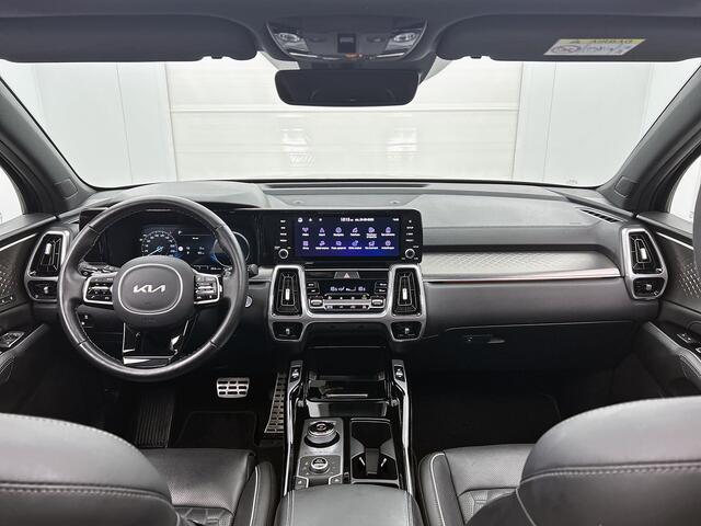 KIA SORENTO 1.6 T-GDI Plug-in Hybrid 4WD ExecutiveLine 7p. | Panoramisch schuif-kanteldak | BOSE | Head-Up Display | Stoelgeheugen | 360 Camera |