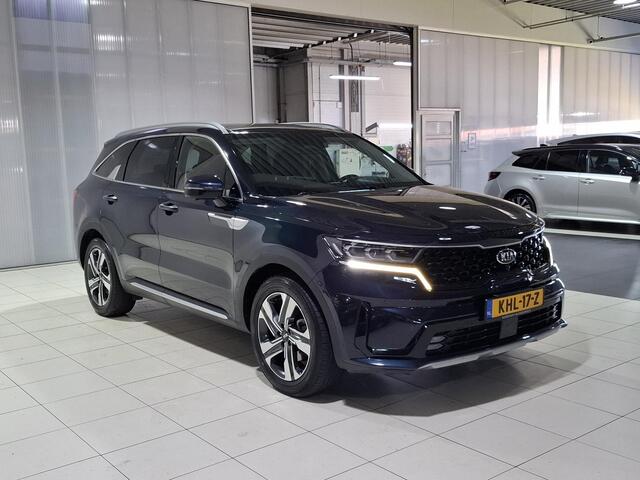 KIA SORENTO 1.6 T-GDI Hybrid 4WD ExecutiveLine 7p. Trekhaak, Stoel en Stuur verwarming, Schuif kantel dak, Apple Carplay/Android Auto, 360 Camera.