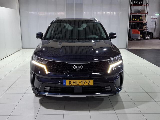 KIA SORENTO 1.6 T-GDI Hybrid 4WD ExecutiveLine 7p. Trekhaak, Stoel en Stuur verwarming, Schuif kantel dak, Apple Carplay/Android Auto, 360 Camera.