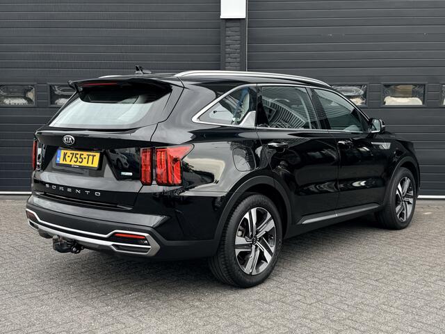 KIA SORENTO 1.6 T-GDI Plug-in Hybrid 4WD DynamicLine 7p. | Trekhaak | Camera | ACC | ¤35.900,- incl. BTW
