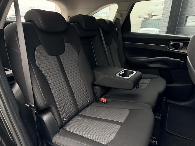 KIA SORENTO 1.6 T-GDI Plug-in Hybrid 4WD DynamicLine 7p. | Trekhaak | Camera | ACC | ¤35.900,- incl. BTW