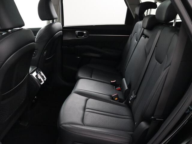 KIA SORENTO 1.6 T-GDI Hybrid 2WD DynamicPlusLine 7p. | Panoramadak | BOSE | Dealeronderhouden!| ACC!
