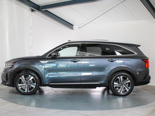 KIA SORENTO 1.6 T-GDI Plug-in Hybrid 4WD ExecutiveLine 7-Persoons Panoramadak, Trekhaak, Luxe lederen bekleding, ACC, Zeer volle en mooi uitgevoerde auto!