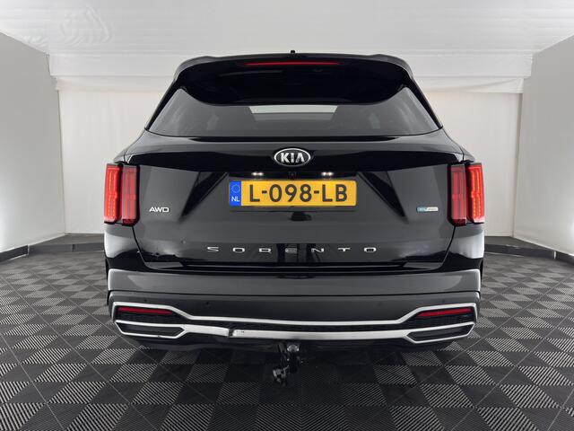 KIA SORENTO 1.6 T-GDI Plug-in Hybrid 4WD ExecutiveLine [ 7-Pers. ] (Plug-in) (INCL.BTW) *PANO | HEAD-UP | LEATHER | MEMORY-PACK | TOP-VIEW | FULL-LED | BLINDSPOT | ADAPTIVE-CRUISE | HEATED-COMFORTSEATS | BOSE-SOUND | KEYLESS | DIGI-COCKPIT | PRIVACY-GLASS | AMBIENT-L
