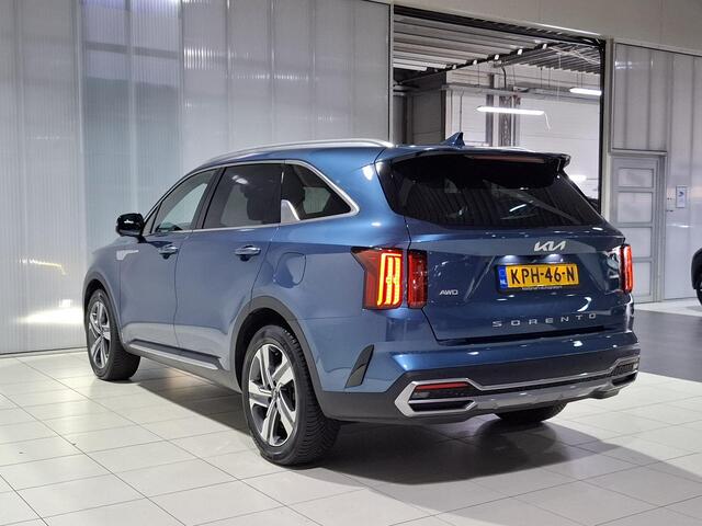 KIA SORENTO 1.6 T-GDI Plug-in Hybrid 4WD ExecutiveLine 7p. Alle opties aanwezig ! Unieke auto ! 7 persoons ! Super KM ! Nergens zo mooi te koop !
