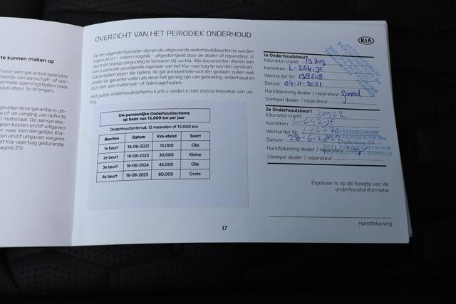 KIA SORENTO 1.6 T-GDI Plug-in Hybrid 4WD ExecutiveLine 7p. NL auto/1e eigenaar/Dealeronderhouden/Panoramadak/Apple carplay/Stoelventilatie/Stoelverwarming voor en achter/Lane assist/360 graden camera/Bose audio/Elektrische bestuurders stoel met geheugen/19 inch LM