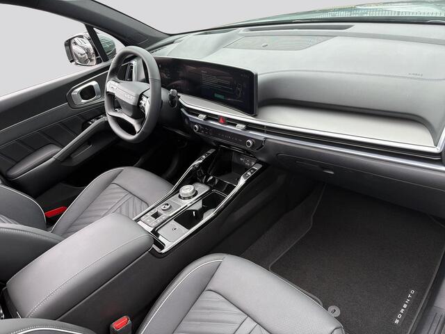 KIA SORENTO 1.6 T-GDi Plug-in Hybrid 4WD ExecutiveLine 6p | Panoramadak | Bose®Premium Sound | Dodehoekassistentie | Stoelverwarming |