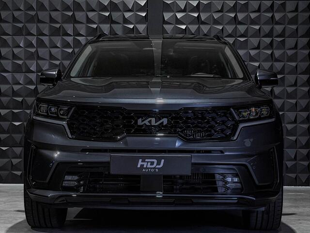 KIA SORENTO 1.6 T-GDI Plug-in Hybrid 4WD Dyn.+Line 7p. All Black | Pano | 21"| Bose | HUD | Side | Memo | Topview | Vent | Ad. Cruise |